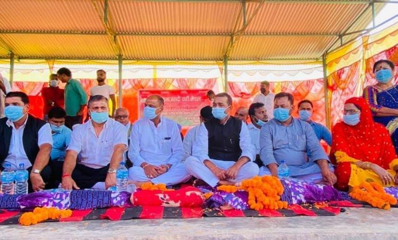 Photo of नेकपा र कांग्रेस नितीगत भ्रष्टाचारी भए : सांसद यादव