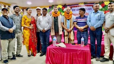 Photo of प्रेस चौतारीबाट नेपाल पत्रकार महासघ पर्साको आसन्न निर्वाचनमा अध्यक्ष पदको उमेदवारि अनुप तिवारीको नाम घोषणा ।
