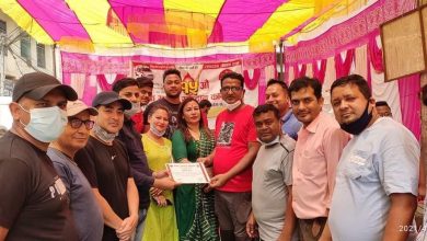 Photo of दुर्गा पुजा सेवा समिति रानिघाटद्वारा १५ औं पटक रक्तदान , ६ महिला सहित ७० जनाले गरे रक्तदान ।