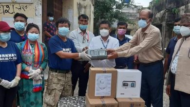 Photo of गोर्खा सेमेस्ट्रीज ट्रस्ट हङकङद्वारा नारायणी अस्पताललाई ३ थान भेन्टिलेटर सहयोग ।