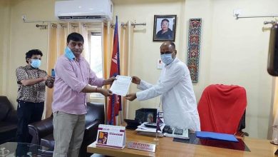 Photo of होटेल तथा पर्यटन व्यवसायी संघ पर्साद्वारा बिरगंज महानगरपालिकाका मेयर बिजय सरावगीलाई ज्ञापनपत्र