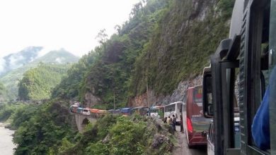 Photo of पहिरो खस्दा नारायणगढ–मुस्लिन सडक फेरि अवरुद्ध