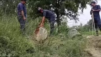 Photo of इ.प्र.का प्रसौनि बारा द्वारा अवैध घरेलु मदिरा तथा भट्टी नष्ट।