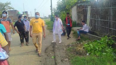 Photo of राष्ट्रिय प्रजातन्त्र पार्टी वीरगञ्ज महानगरपालिका वडा नं १७ अलौं वडा इकाई कमिटी द्धारा निशुल्क माक्स बितरण।