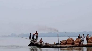 Photo of अन्धकार भित्र रुमलिएको बस्ती सुस्ता ।।।