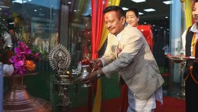 Photo of भाटभनीको २४ औं स्टोर विरगंजमा शुभारम्भ, हजारौ ग्राहकहरुको भिड