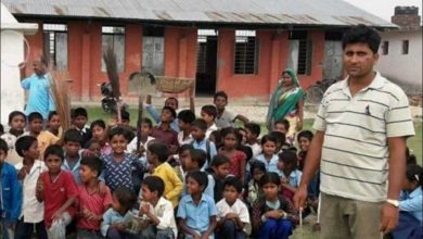 Photo of छनौट भएकी शिक्षकाको नाम प्रकासित नगर्न नक्कली प्रअ द्धारा बिधालयमा आफैले गराए तोटफोड,३ जना बिधार्थीलाई बनाइयो नक्कली बिरामी ,औषधी १७ सय खाजा १७ हजार