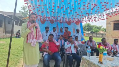 Photo of वीरगन्जका उपमेयर इम्तियाज आलमद्वारा श्री नेपाल राष्ट्रिय आधारभुत बिधालयका छात्राहरुलाइ छात्रवृत्ति वितरण ।