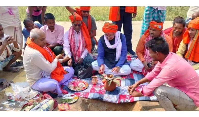 Photo of जगरनाथपुरको धरमपुरमा स्वास्थ्य चौकी र नाला निर्माणको पूर्वमन्त्री रिजालले गरे शिलान्यास