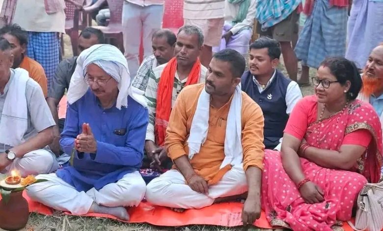 Photo of जगरनाथपुरकाे धरमपुरमा पूर्वमन्त्री रिजालले गरे वडा कार्यालय भवनकाे शिलान्यास