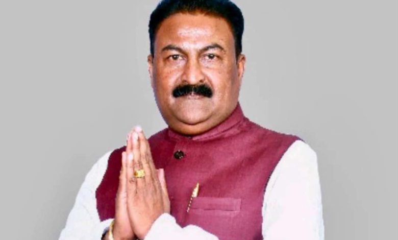 Photo of खादा फुलमाला नल्याउन मन्त्री गुप्ताको आग्रह