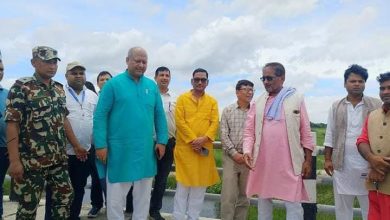 Photo of मुख्यमन्त्री सतिश कुमार सिंह तथा कृषि मन्त्री जनार्दन सिंह क्षेत्री द्वारा माछा पोखरीको निरिक्षण तथा अनुगमन