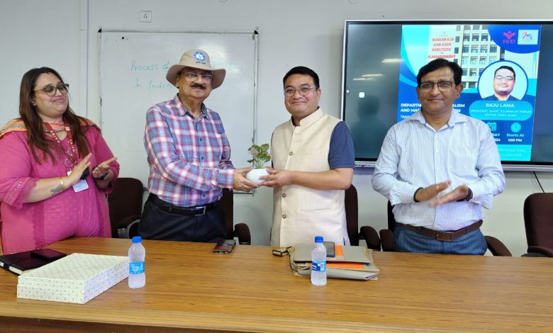 Photo of SAARC Journalist Forum President’s Guest Lecture on “Insights on Journalism”