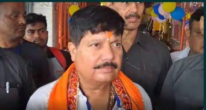 Photo of Arjun leaves CID office, alleges he was framed for political reasons