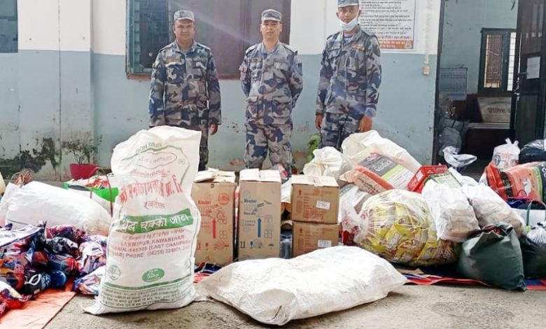 Photo of सशस्त्र प्रहरी बल पर्सा द्वारा २३ लाख ५१ हजार रुपैयाँ बराबरको अवैध सामान बरामद।