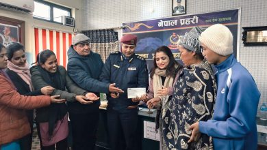 Photo of एकल पीडित महिलालाई रु. ५० हजार सहयोग प्रदान