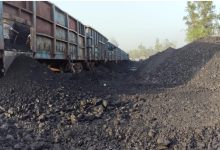 Photo of माफियाको चंगुलमा ड्राइपोर्ट भन्सार: कोइला व्यापारका कारण जनजीवन संकटमा, के पैसा नै सबैथोक हो?