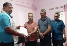 Photo of सदस्यता शुद्धीकरणको माग गर्दै पत्रकार महासंघ पर्सामा आन्दोलन, मंगलबारदेखि धर्ना कार्यक्रम