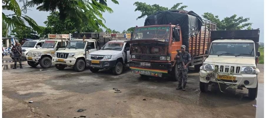 Photo of सर्लाही–रौतहट सीमाबाट भारततर्फ तस्करी हुन लागेको करिब एक करोड मूल्य बराबरको खरबुजाको बिउ बरामद, पाँच सवारीसाधन नियन्त्रणमा