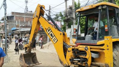 Photo of नाला निर्माण नगरि सडक ढलान गर्दा रानीघाटवासी विरोधमा