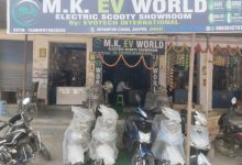 Photo of एम. के. ईभी. वर्ल्ड स्कुटी एजेन्सीको शोरूम भव्य रूपमा उद्घाटन