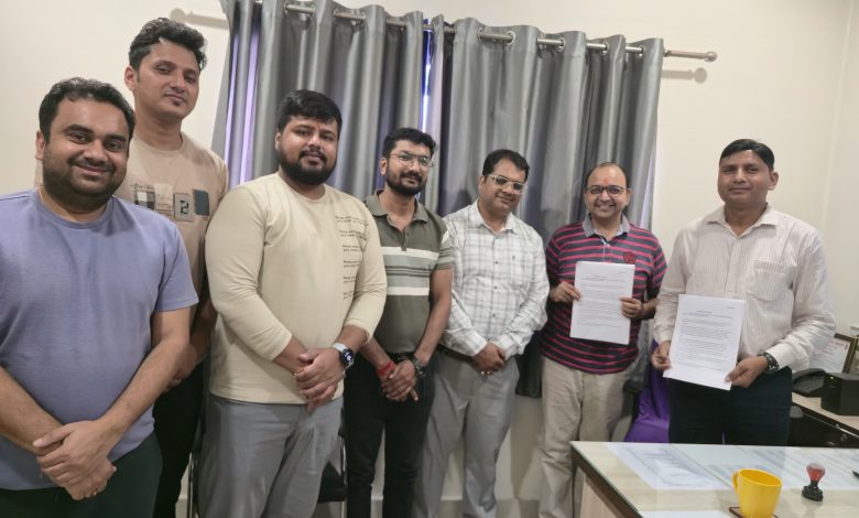 Photo of NICCI वीरगञ्ज च्याप्टर र नारायणी सेन्ट्रल हस्पिटलबीच स्वास्थ्य सेवा सम्बन्धी सम्झौता