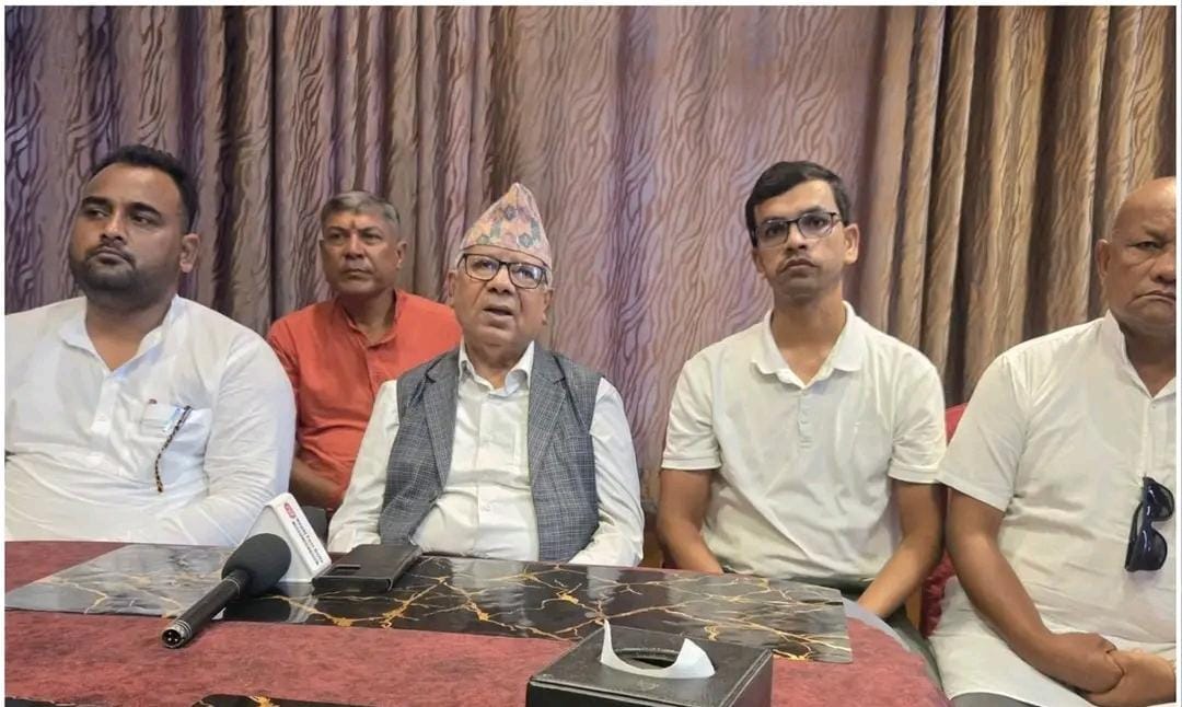 Photo of वीरगन्ज आएर पूर्वप्रधानमन्त्री माधव नेपालले भने : बालेन सरकार जनताको चाहना अनुसार चल्न सकेन