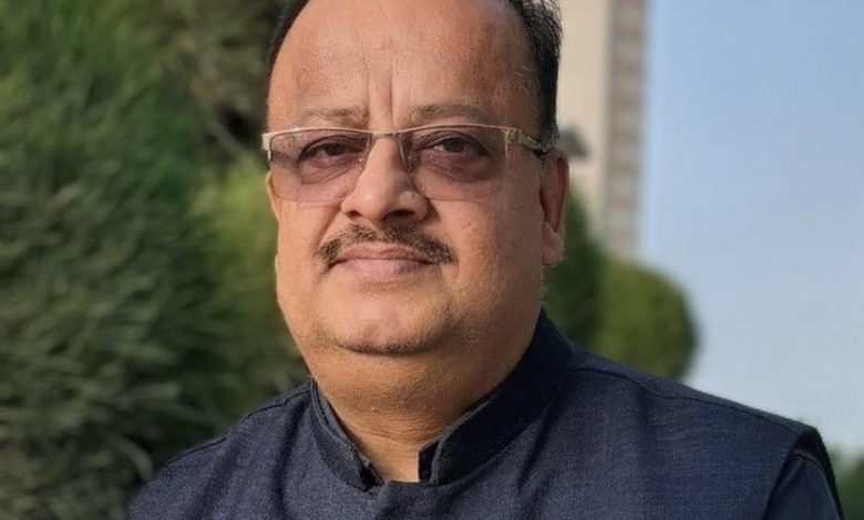 Photo of जीवन तपाईंको, निर्णय तपाईंका, दिशा पनि तपाईंको : बिमल सर्राफ
